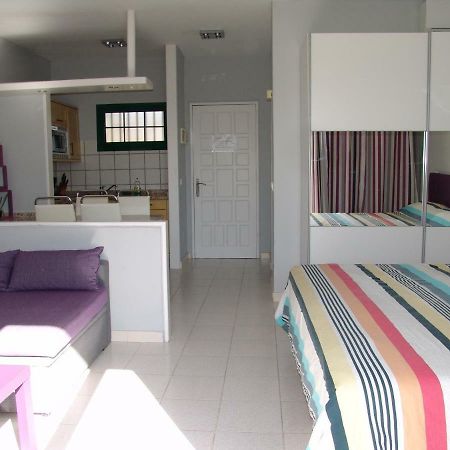 Moderno Apartamento Con Vistas Al Mar Playa Del Aguila  Exterior photo