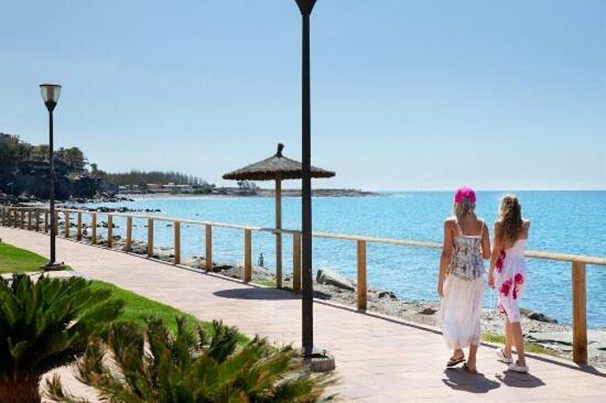 Moderno Apartamento Con Vistas Al Mar Playa Del Aguila  Exterior photo